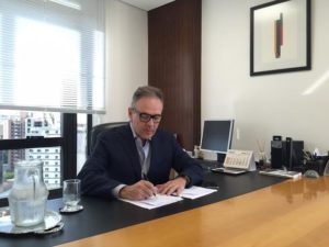 GLAUCO DINIZ DUARTE  Confirma